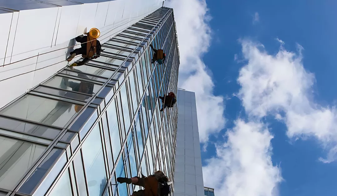 How Professional Window Cleaning Can Boost Your Business Profits