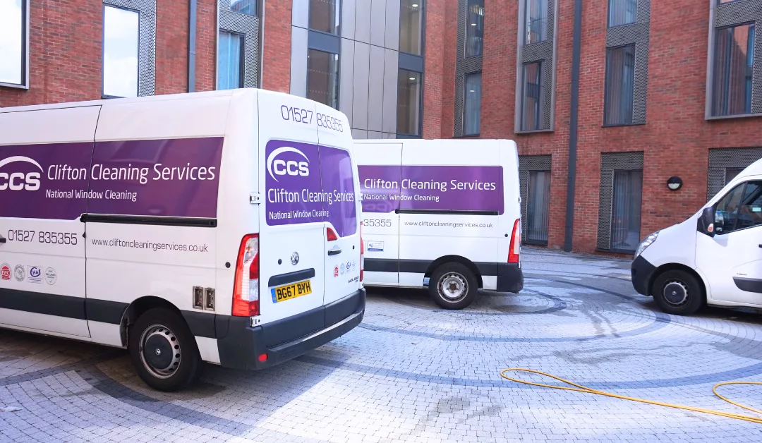 The Benefits of Using Window Cleaning Gloves