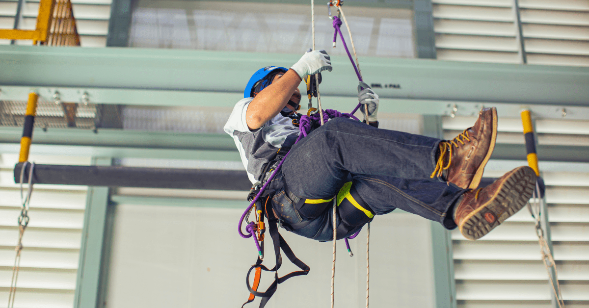 Man rope access health and safety training.